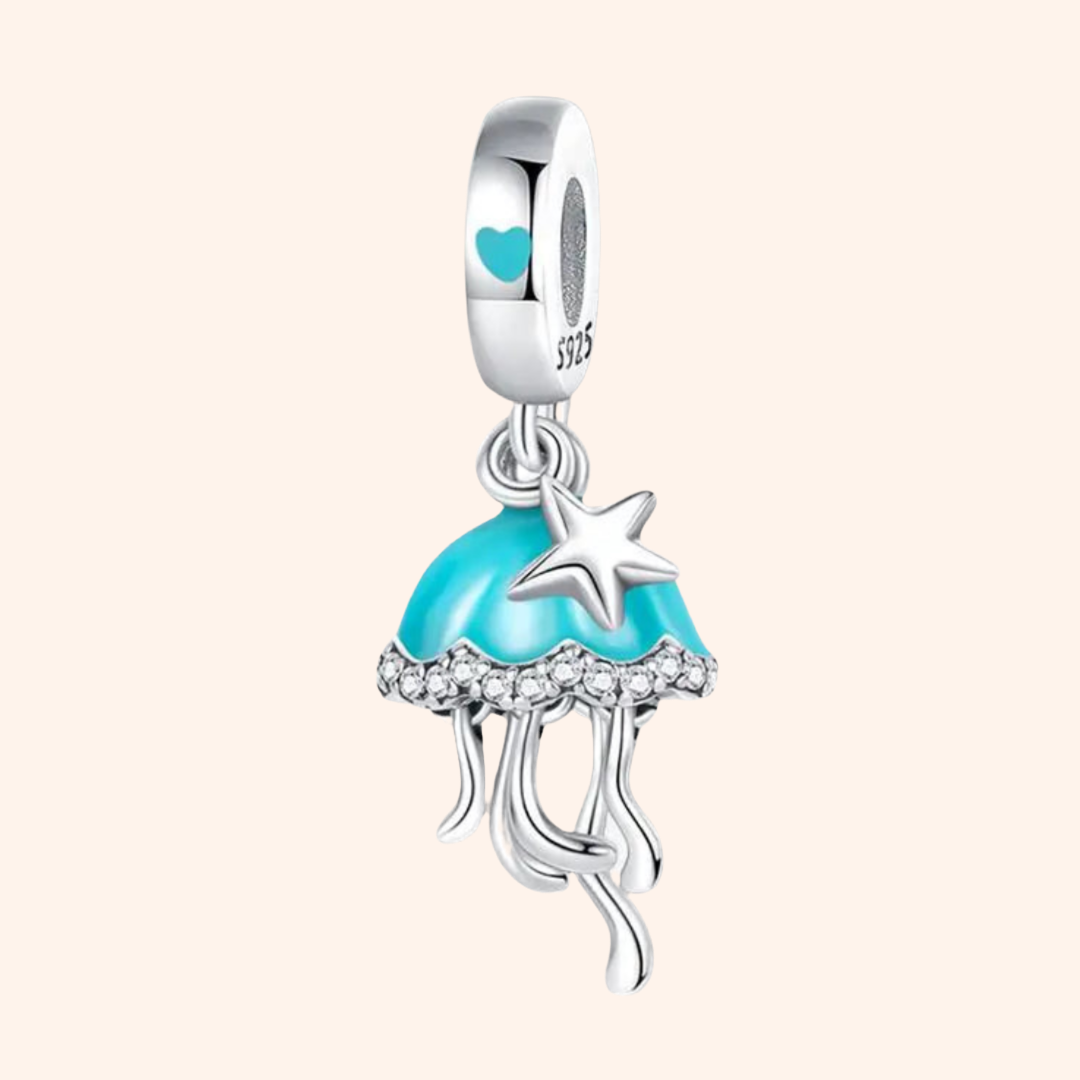 Charm Medusa Brilla En La Oscuridad S925 - Charmsymore