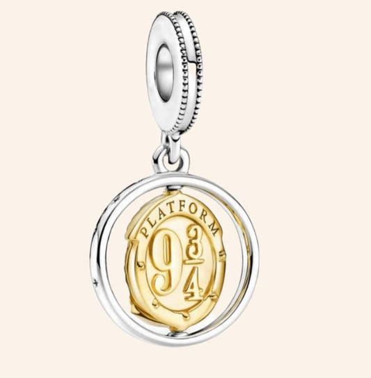 Estación 9/34 Charm Plata S925 - Charmsymore