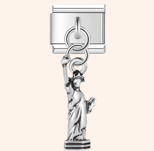 Italian Charm Estatua de La Libertad 𝗘𝗡𝗧𝗥𝗘𝗚𝗔 𝗜𝗡𝗠𝗘𝗗𝗜𝗔𝗧𝗔 - Charmsymore