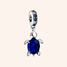Charm Tortuga Azul Marino Plata S925